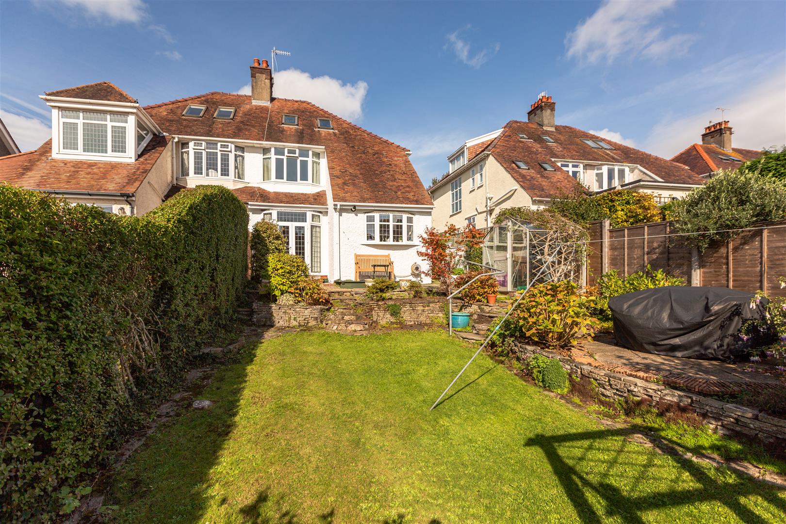 Cae Bryn Avenue, Sketty, Swansea, SA2 9AT